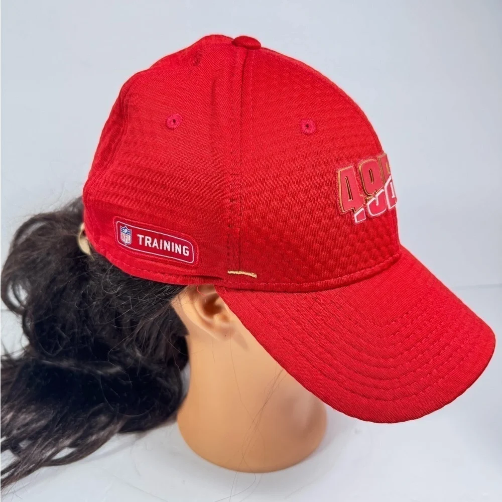 San Francisco 49ers Hat M/L New Era Cap 9FIFTY Red NFL Football Training